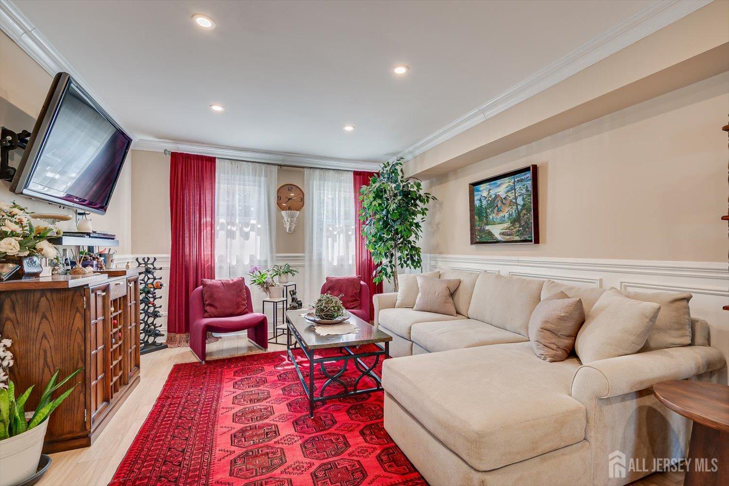 71 Crosby, Edison, NJ, 08817