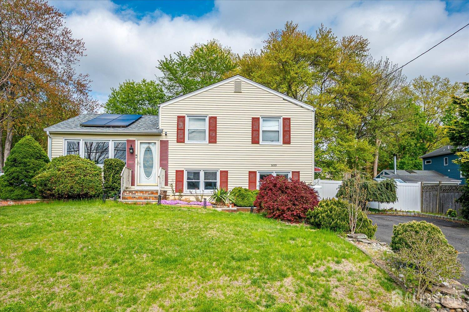 75 Linda, Edison, NJ, 08820