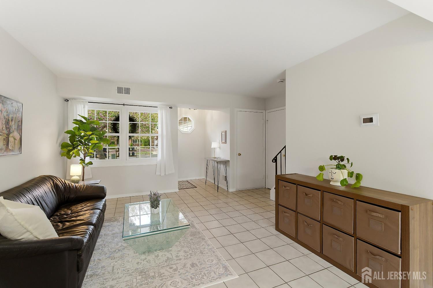 69 Jefferson, Spotswood, NJ, 08884