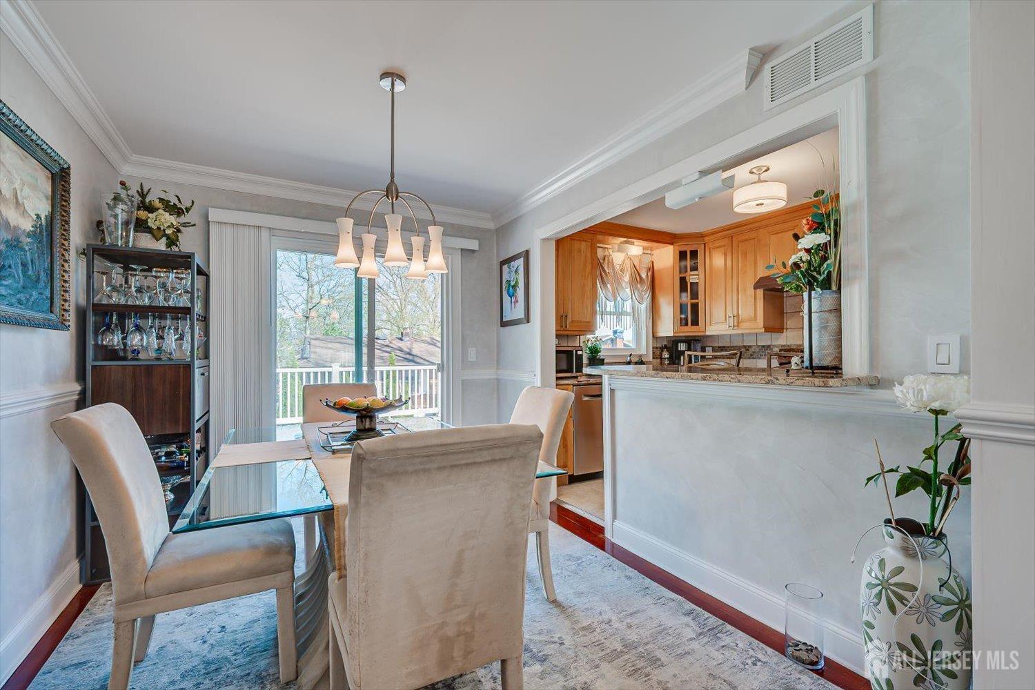 71 Crosby, Edison, NJ, 08817