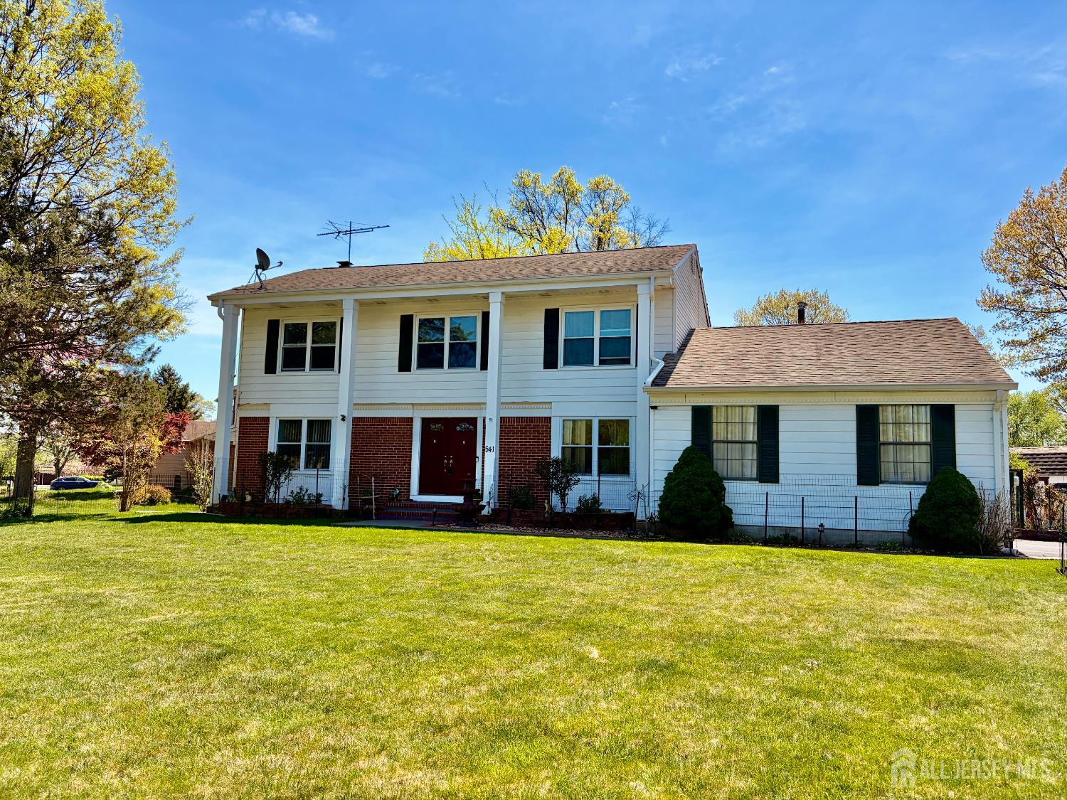 541 New Brunswick, Franklin Twsp, NJ, 08873
