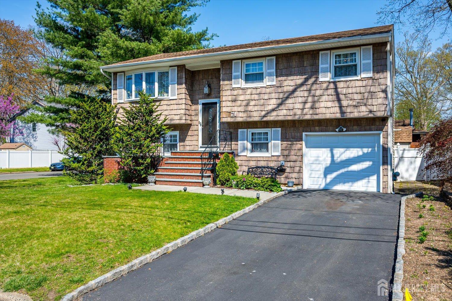 71 Crosby, Edison, NJ, 08817