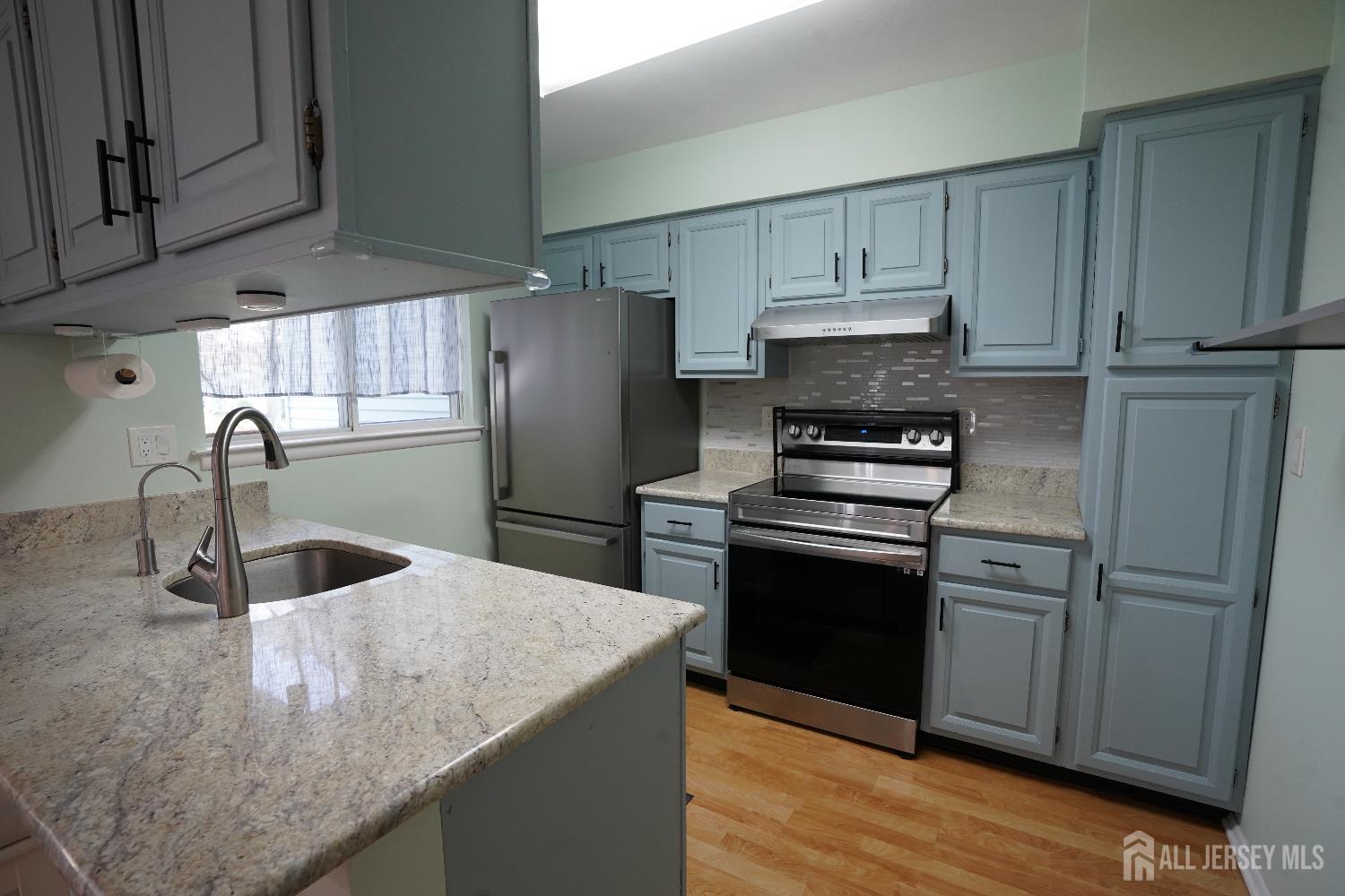 535 Ardmore UNIT A, Monroe, NJ, 08831