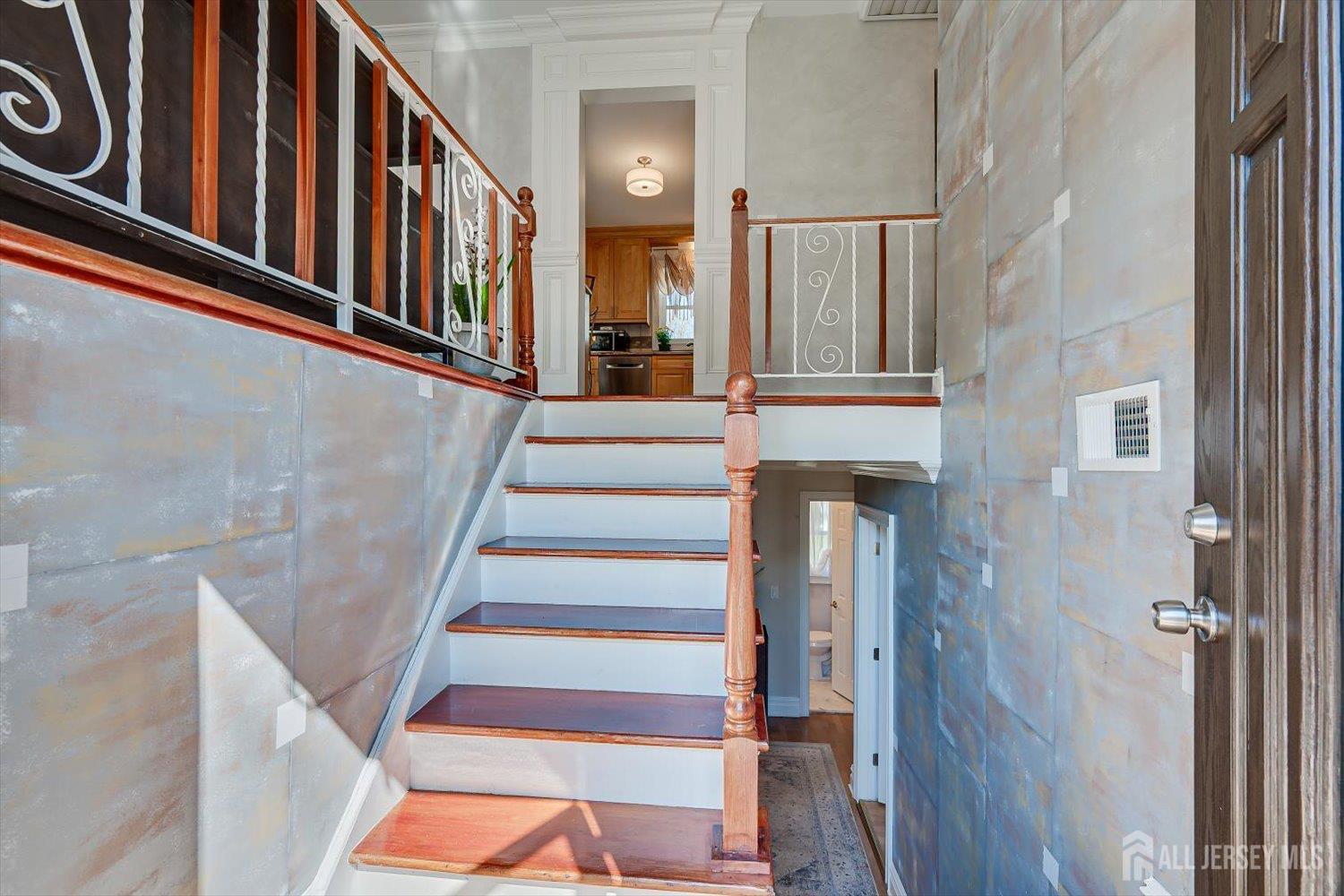 71 Crosby, Edison, NJ, 08817