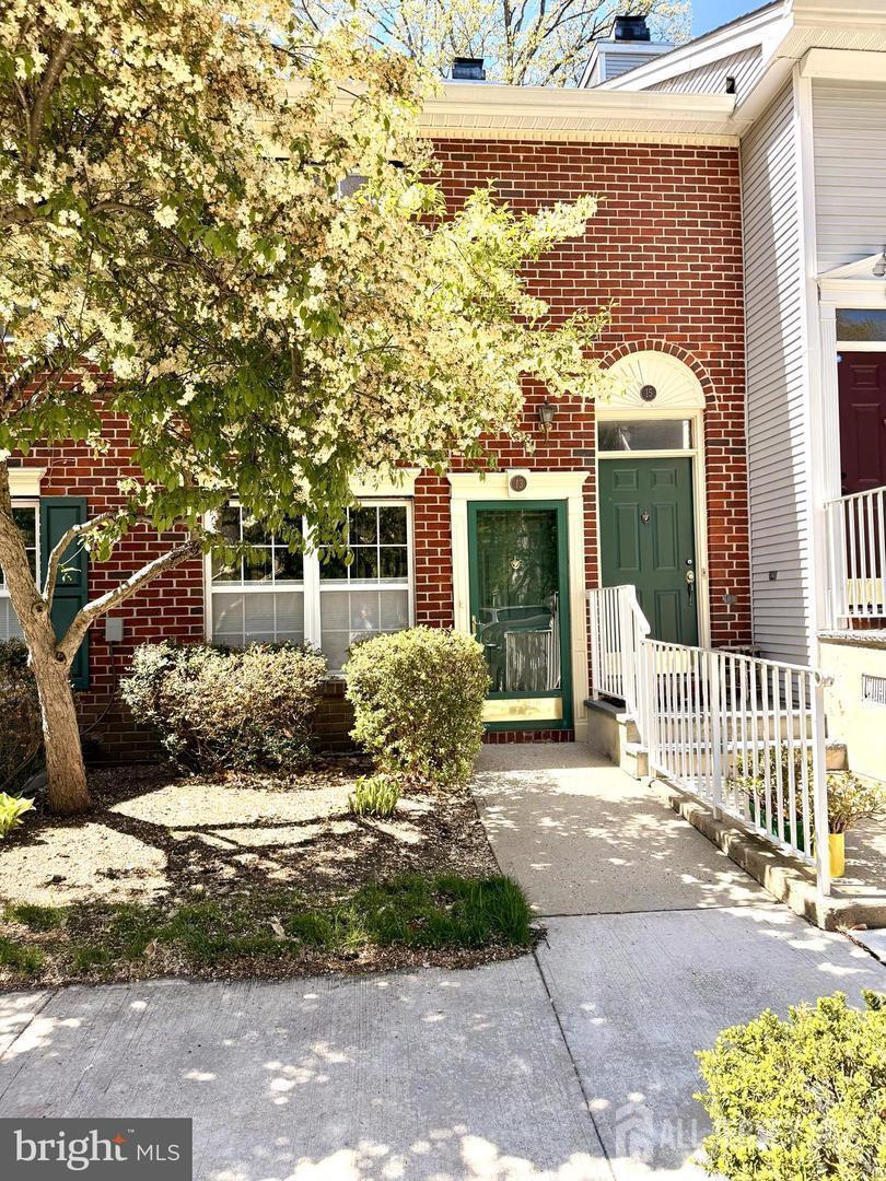 8 Hamilton Lane UNIT B, Whiting, NJ, 08759