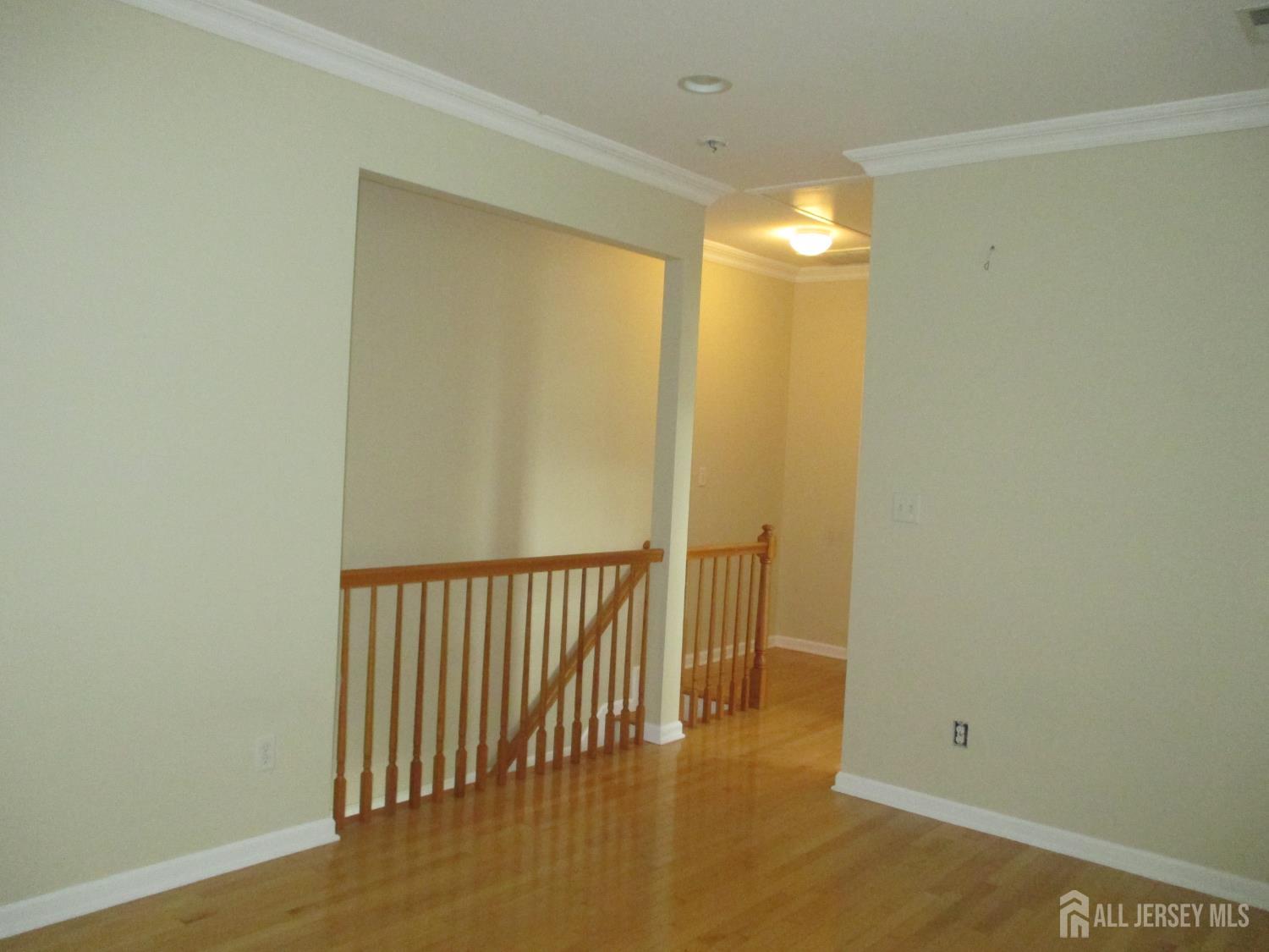 14 New Dover, Iselin, NJ, 08830