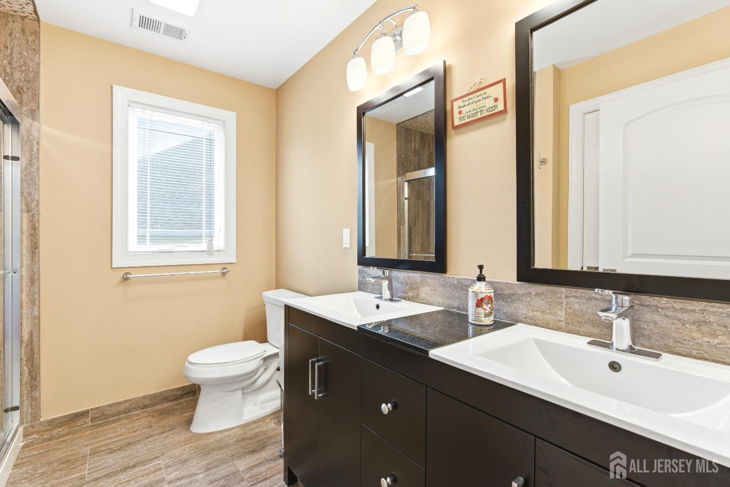 14 Hillsdale, Edison, NJ, 08820