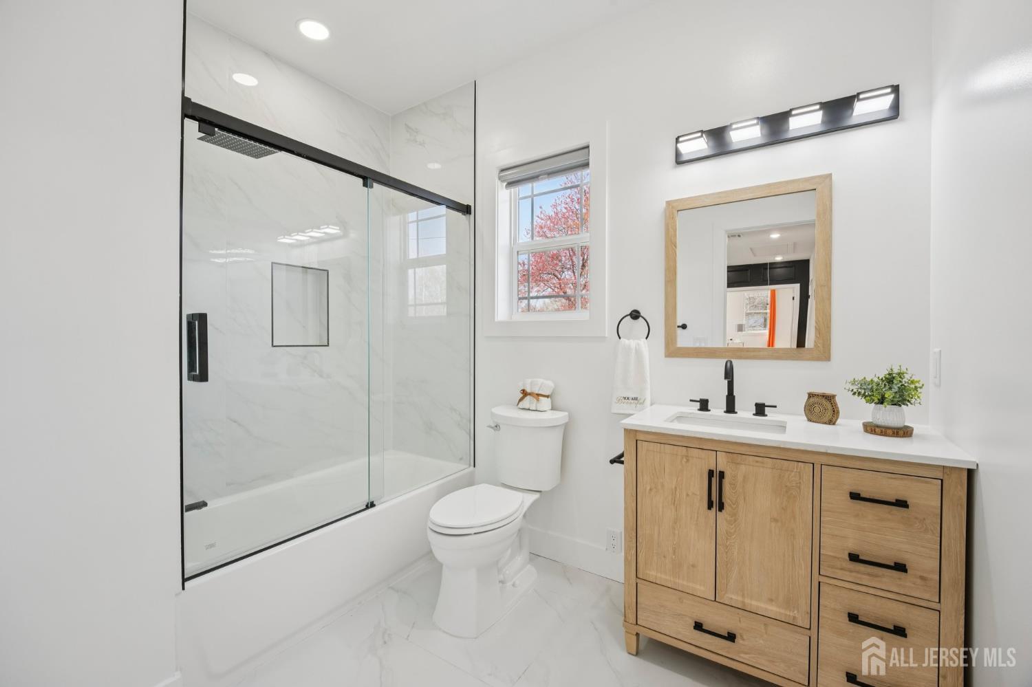 75 Jefferson, Edison, NJ, 08817