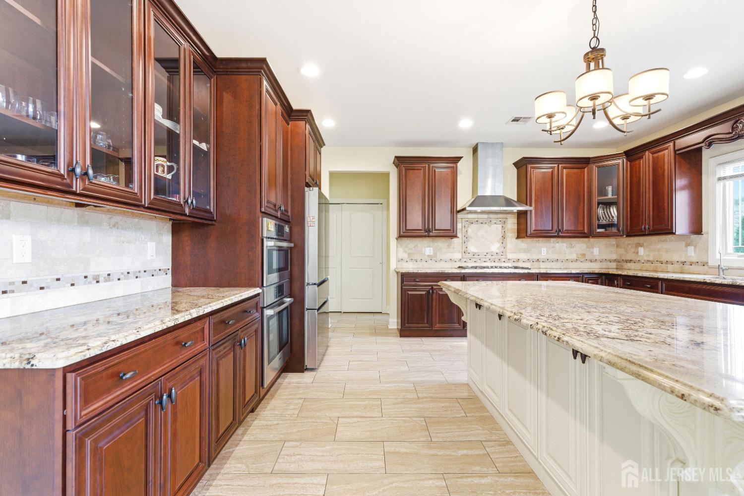 14 Hillsdale, Edison, NJ, 08820