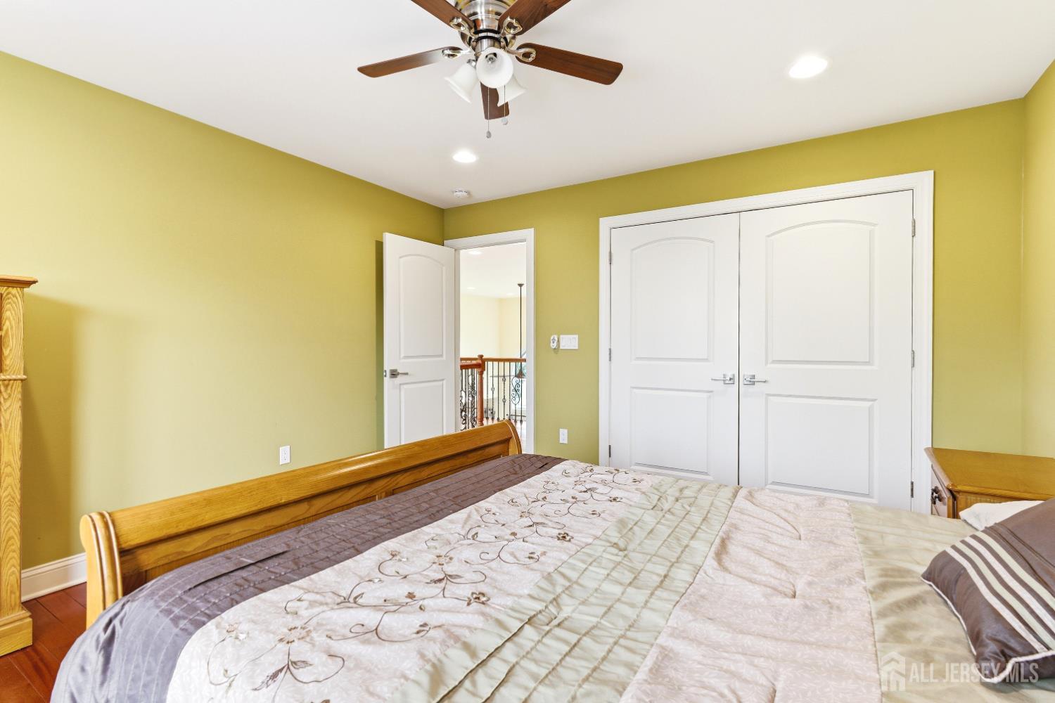 14 Hillsdale, Edison, NJ, 08820