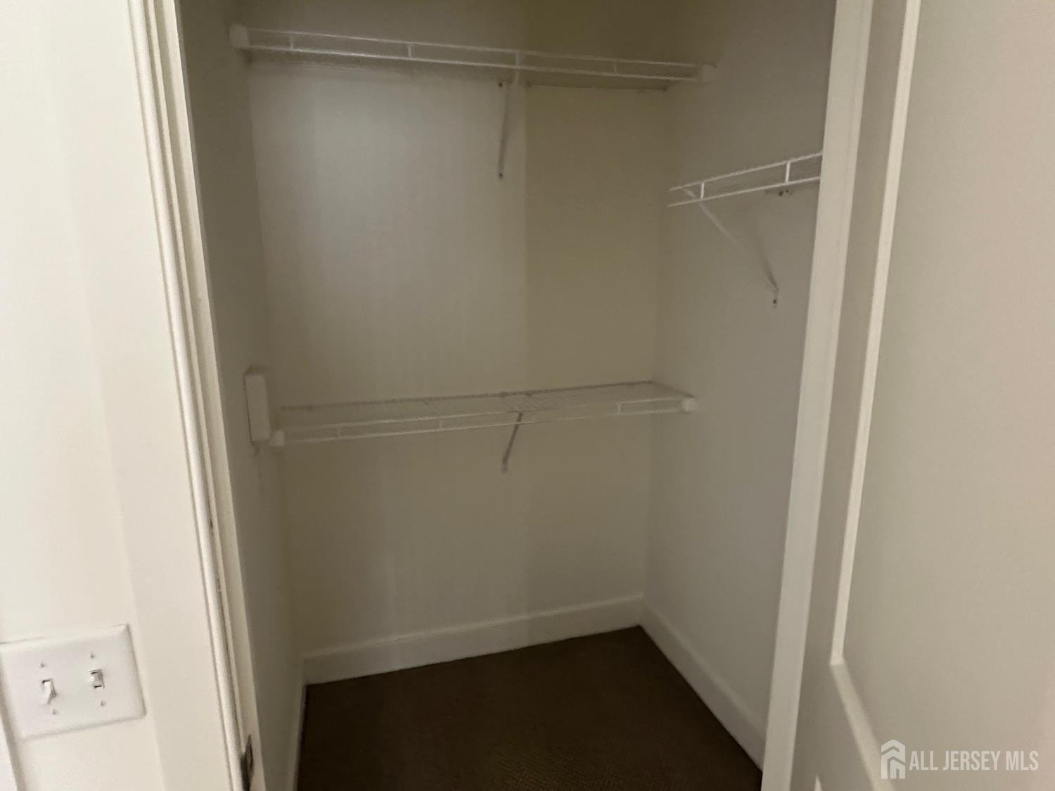 88 Roosevelt UNIT 212, Carteret, NJ, 07008