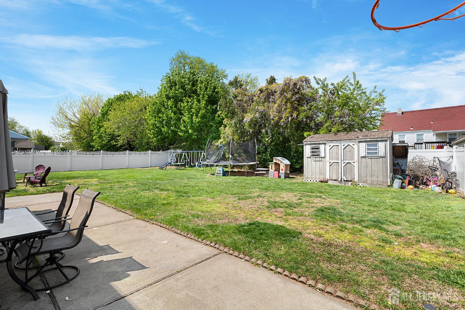 585 bamford, Middlesex, NJ, 07095