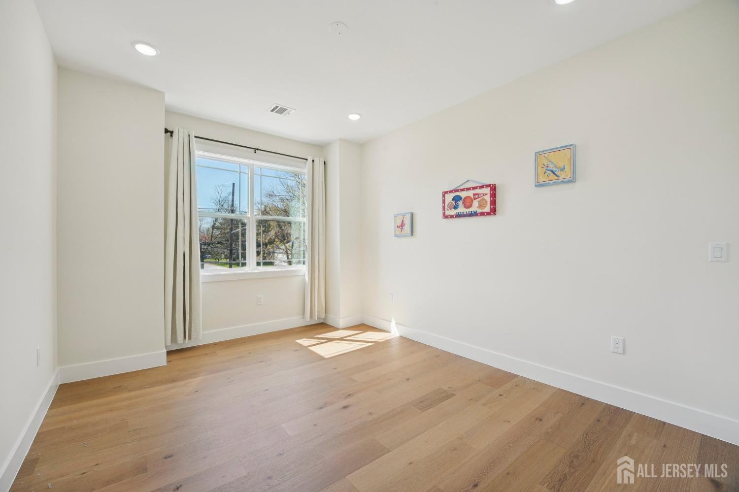 75 Jefferson, Edison, NJ, 08817