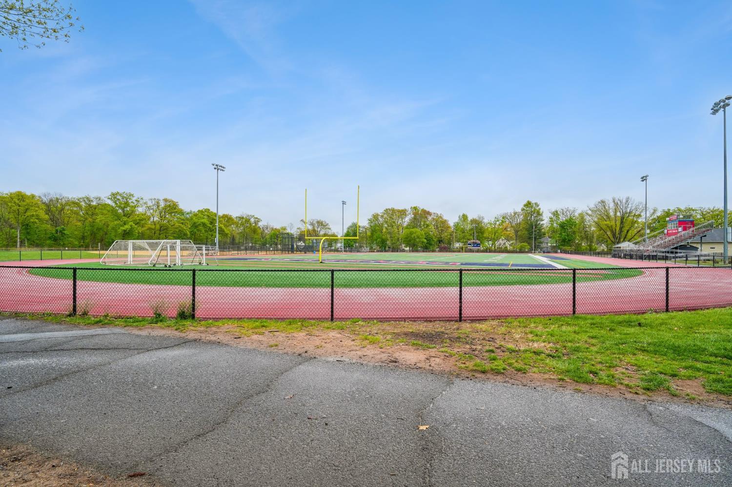 723 Station, Middlesex, NJ, 08812