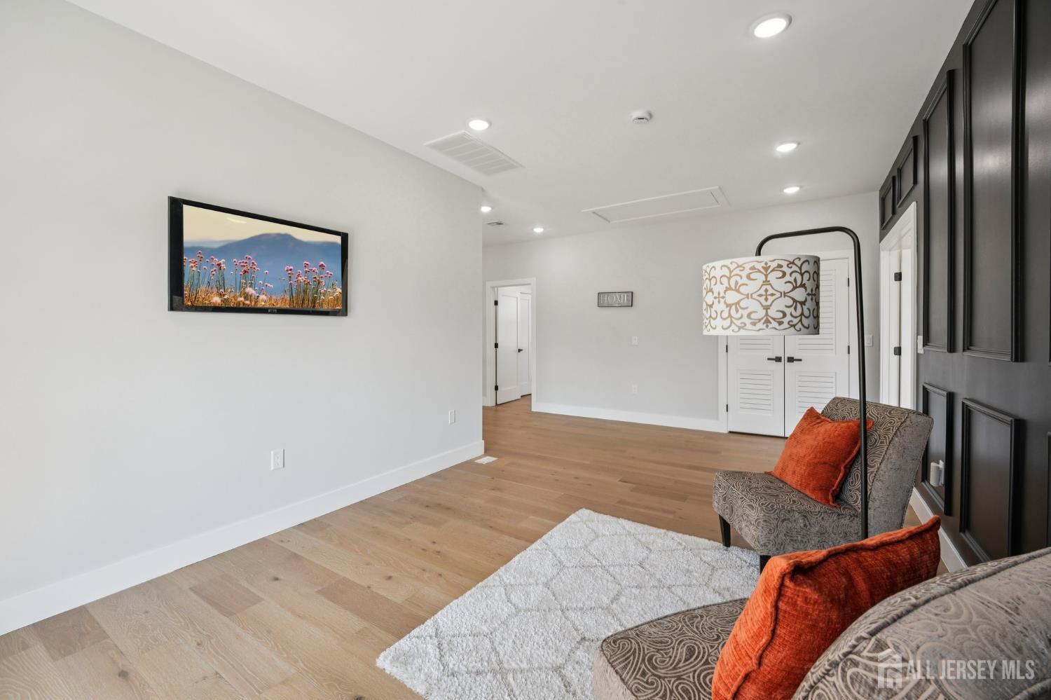 75 Jefferson, Edison, NJ, 08817