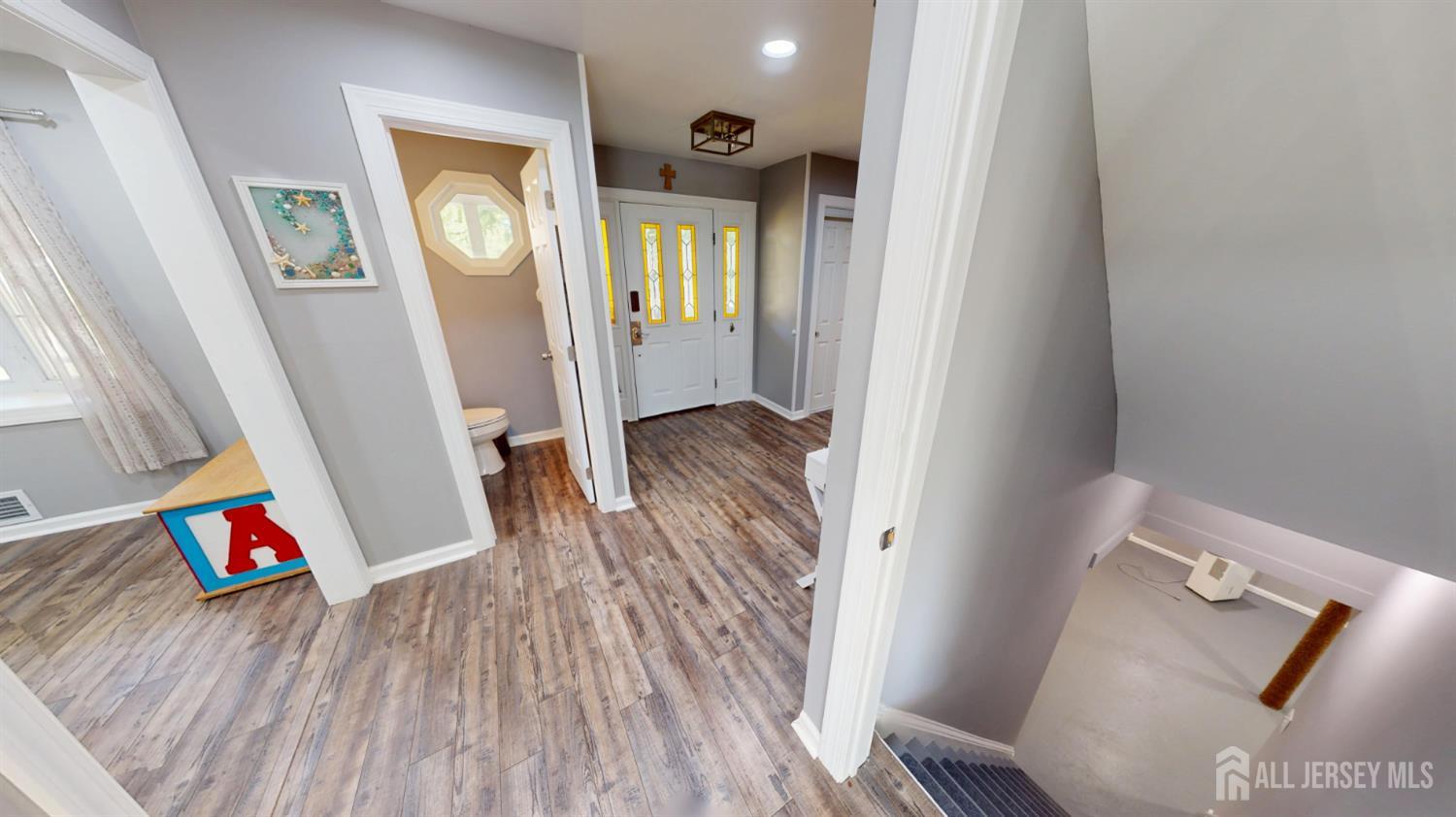 20 Revock, East Brunswick, NJ, 08816