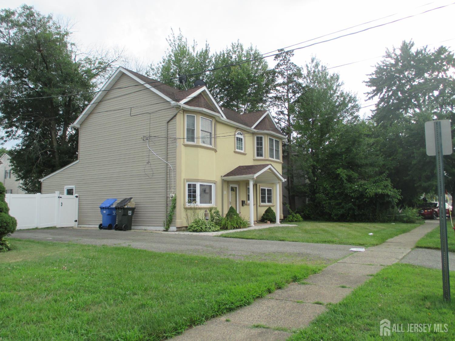 14 New Dover, Iselin, NJ, 08830