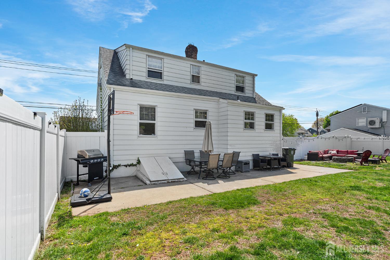 585 bamford, Middlesex, NJ, 07095