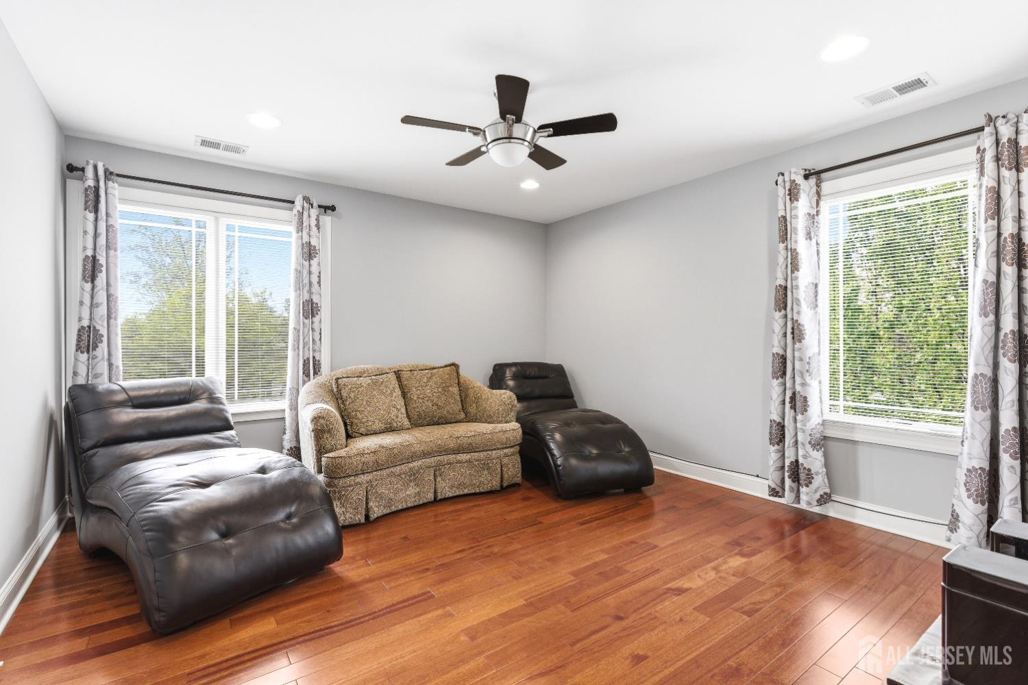 14 Hillsdale, Edison, NJ, 08820