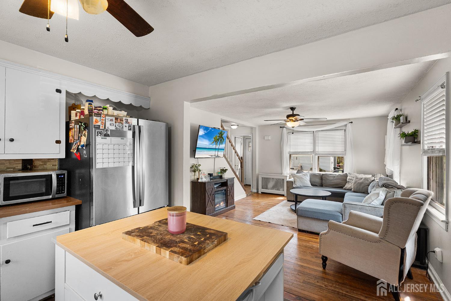 585 bamford, Middlesex, NJ, 07095