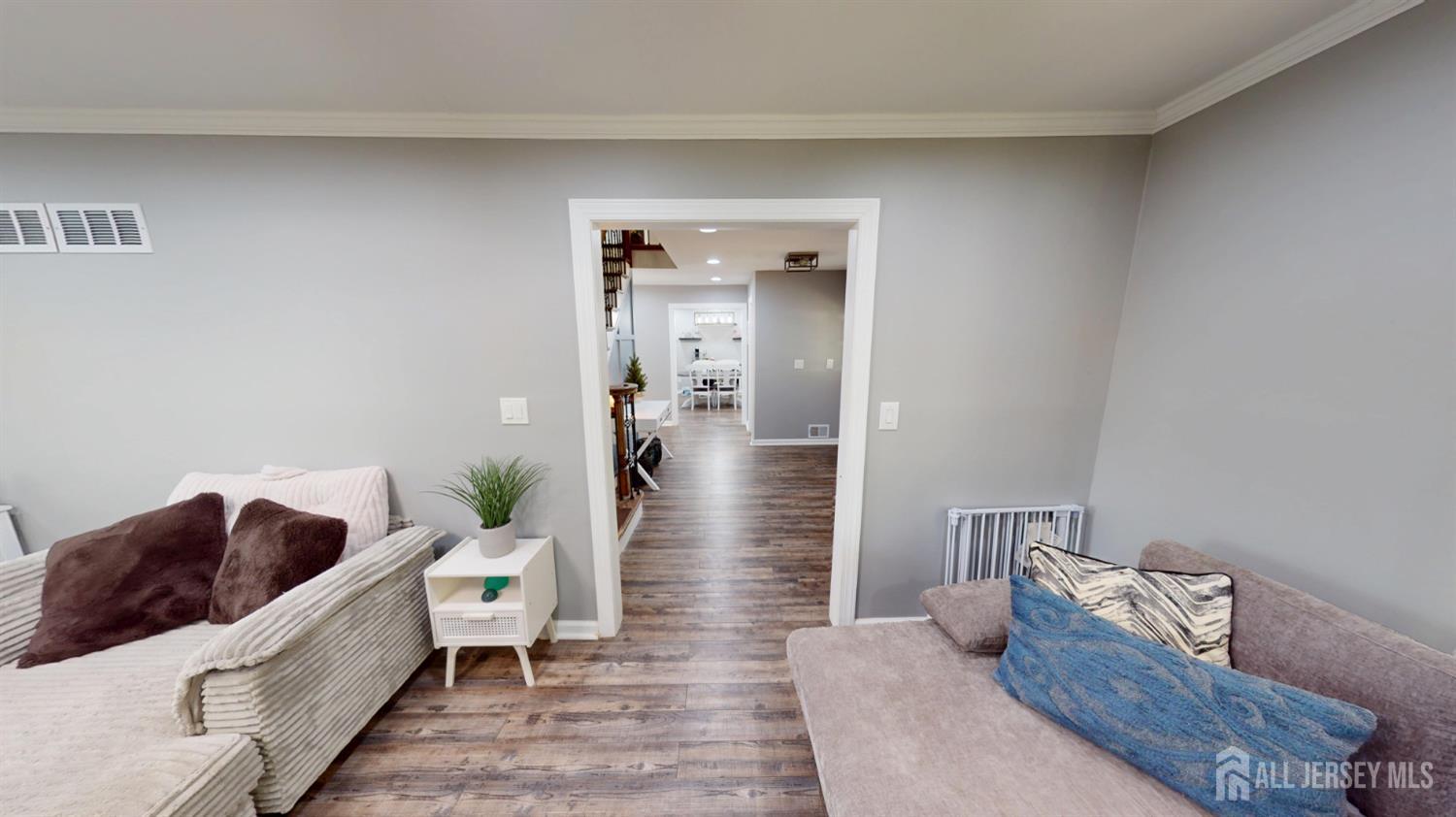 20 Revock, East Brunswick, NJ, 08816