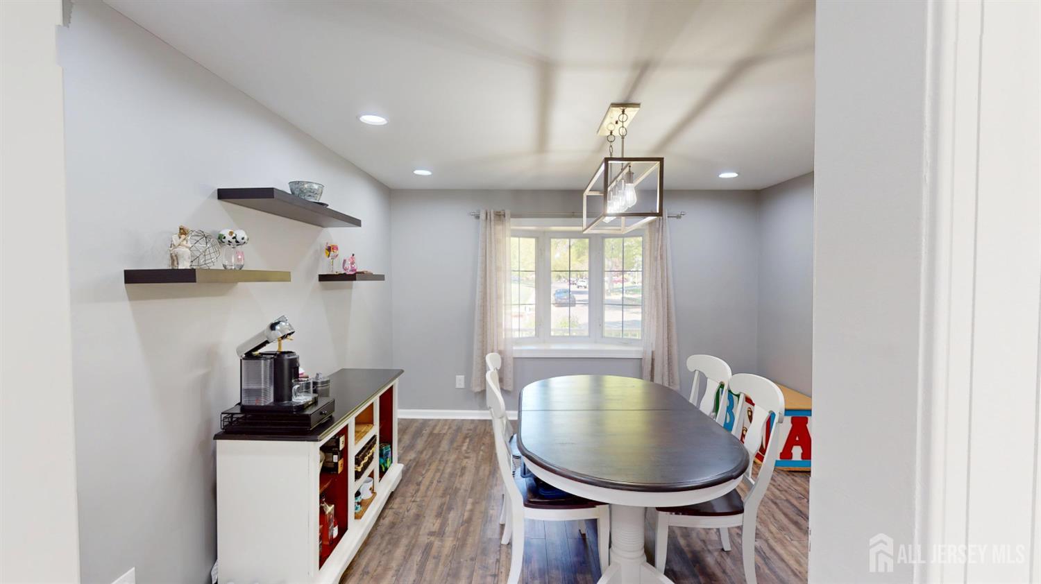 20 Revock, East Brunswick, NJ, 08816