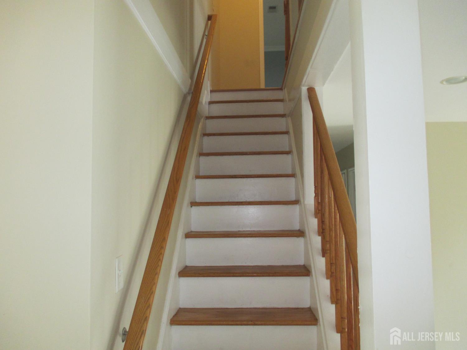 14 New Dover, Iselin, NJ, 08830