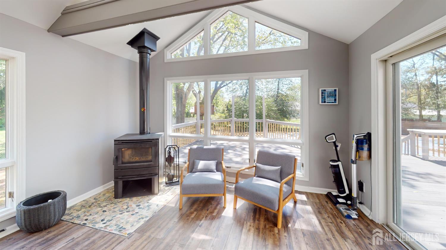 20 Revock, East Brunswick, NJ, 08816