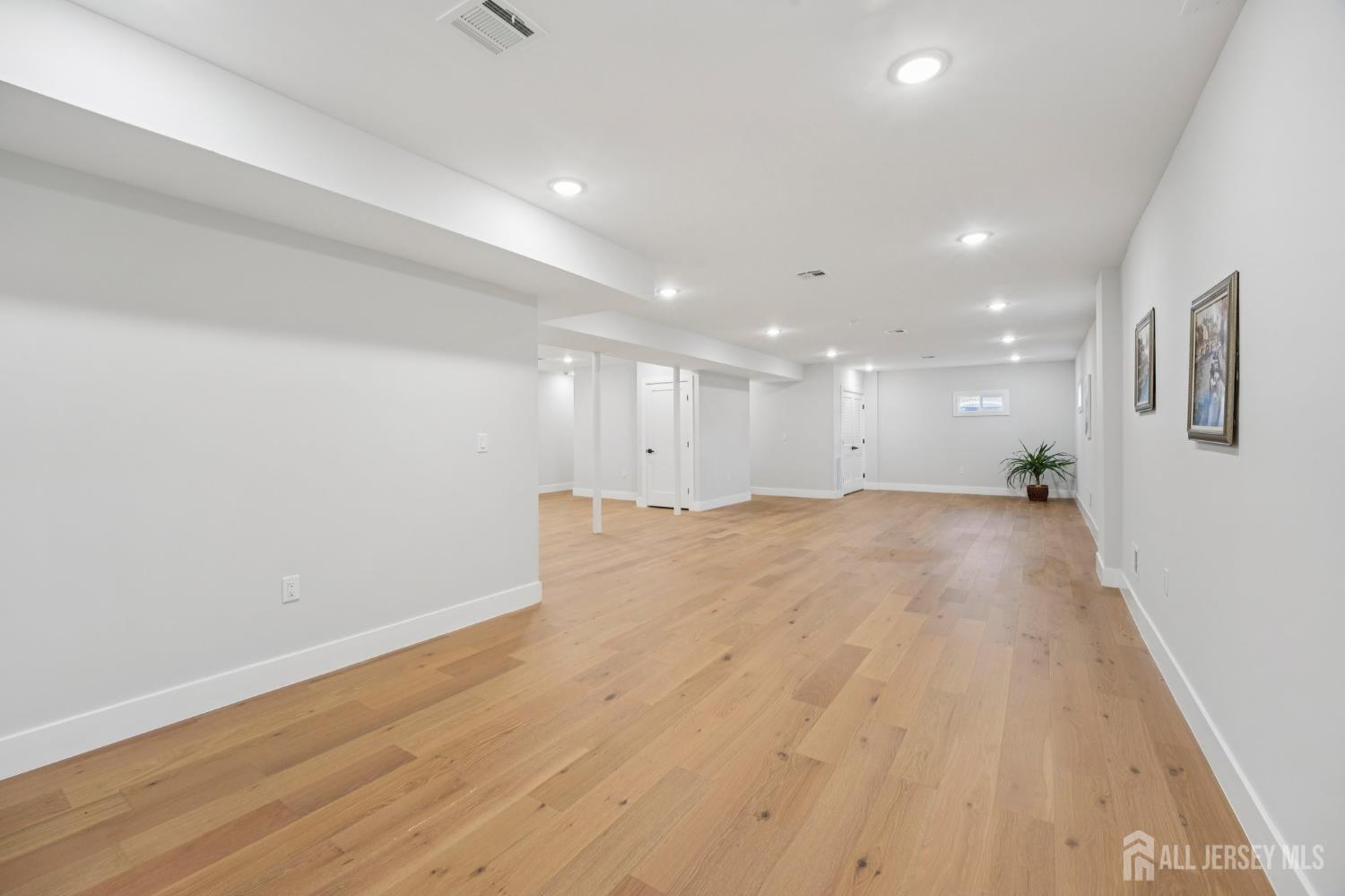 75 Jefferson, Edison, NJ, 08817