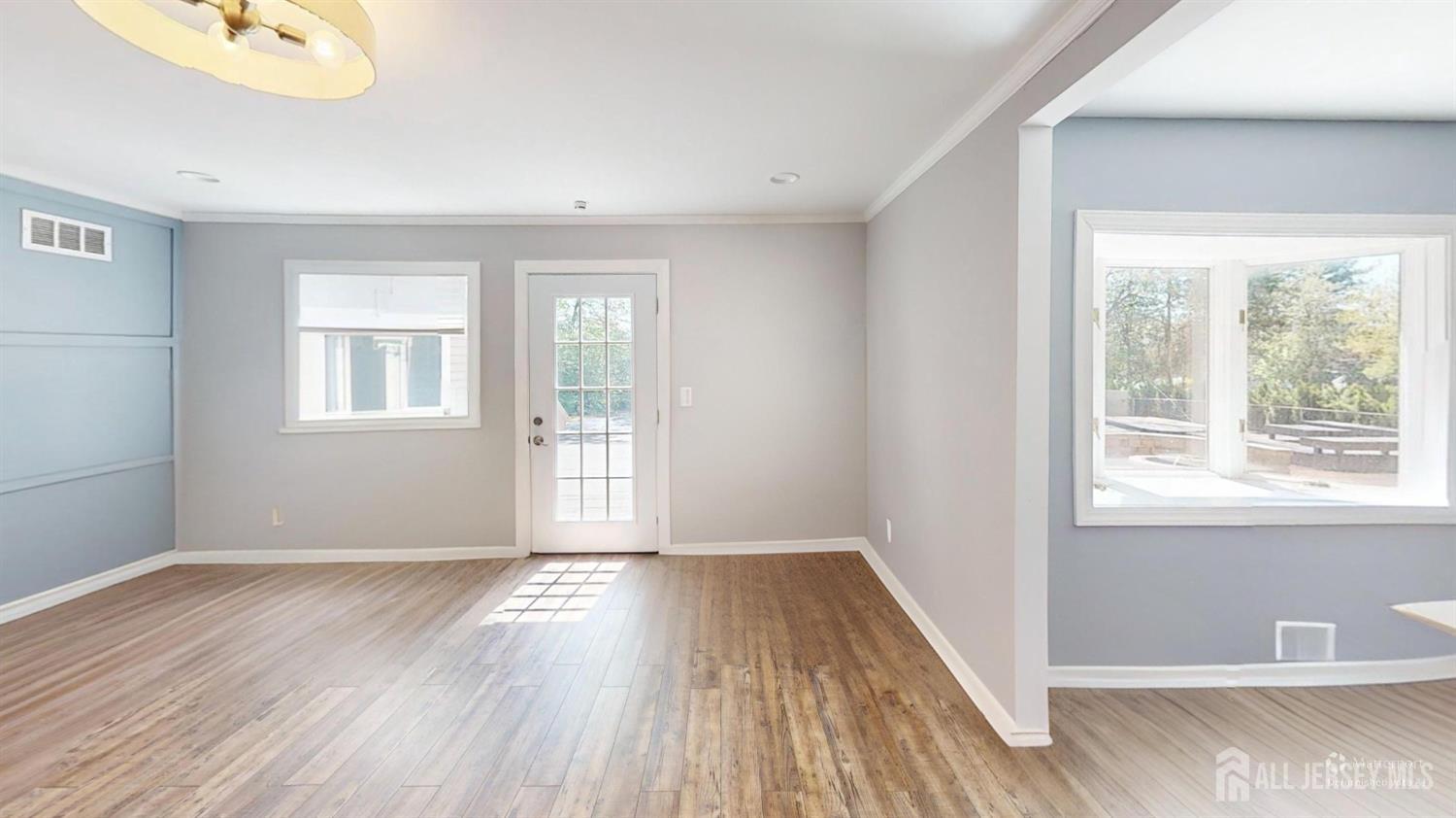 20 Revock, East Brunswick, NJ, 08816