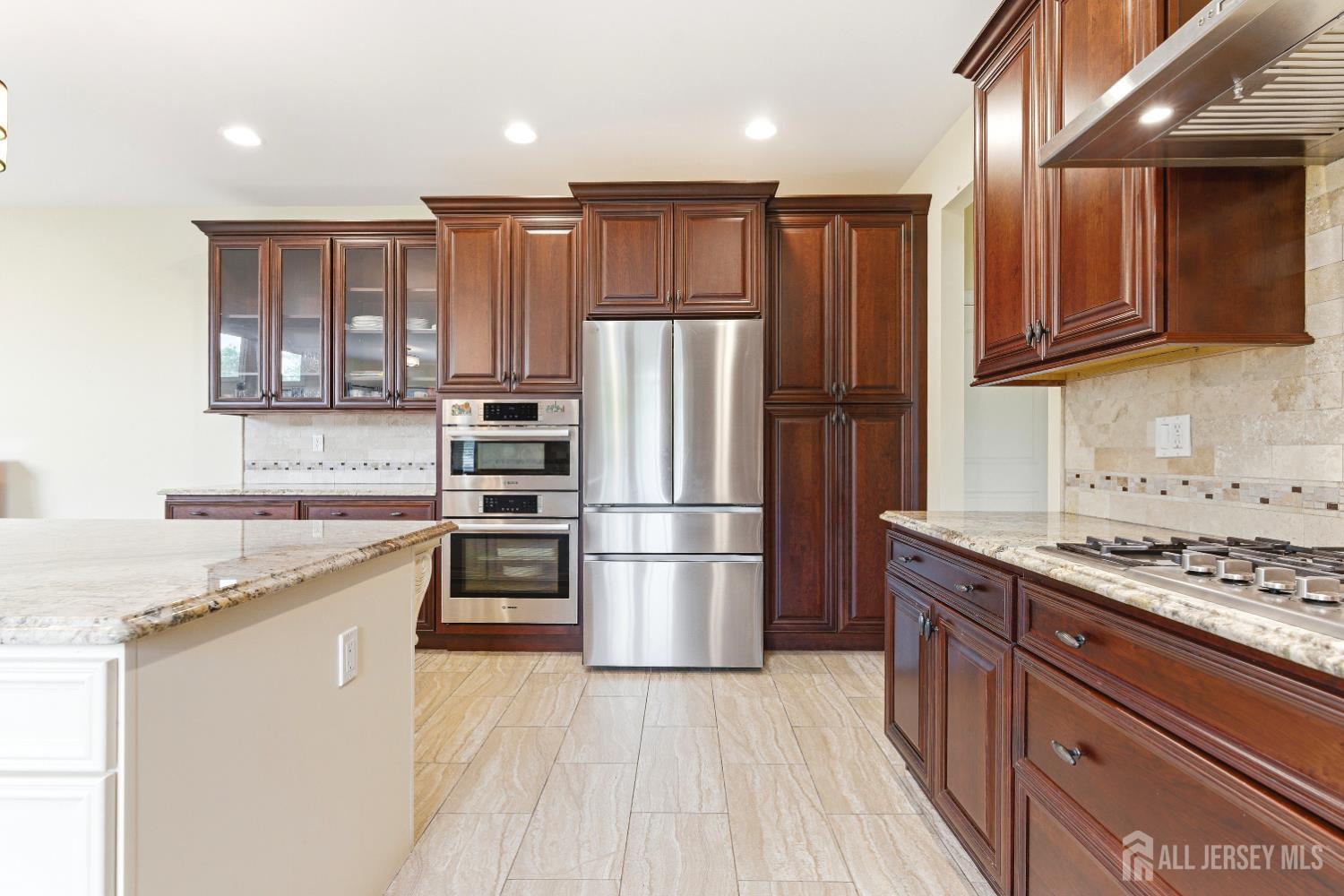 14 Hillsdale, Edison, NJ, 08820