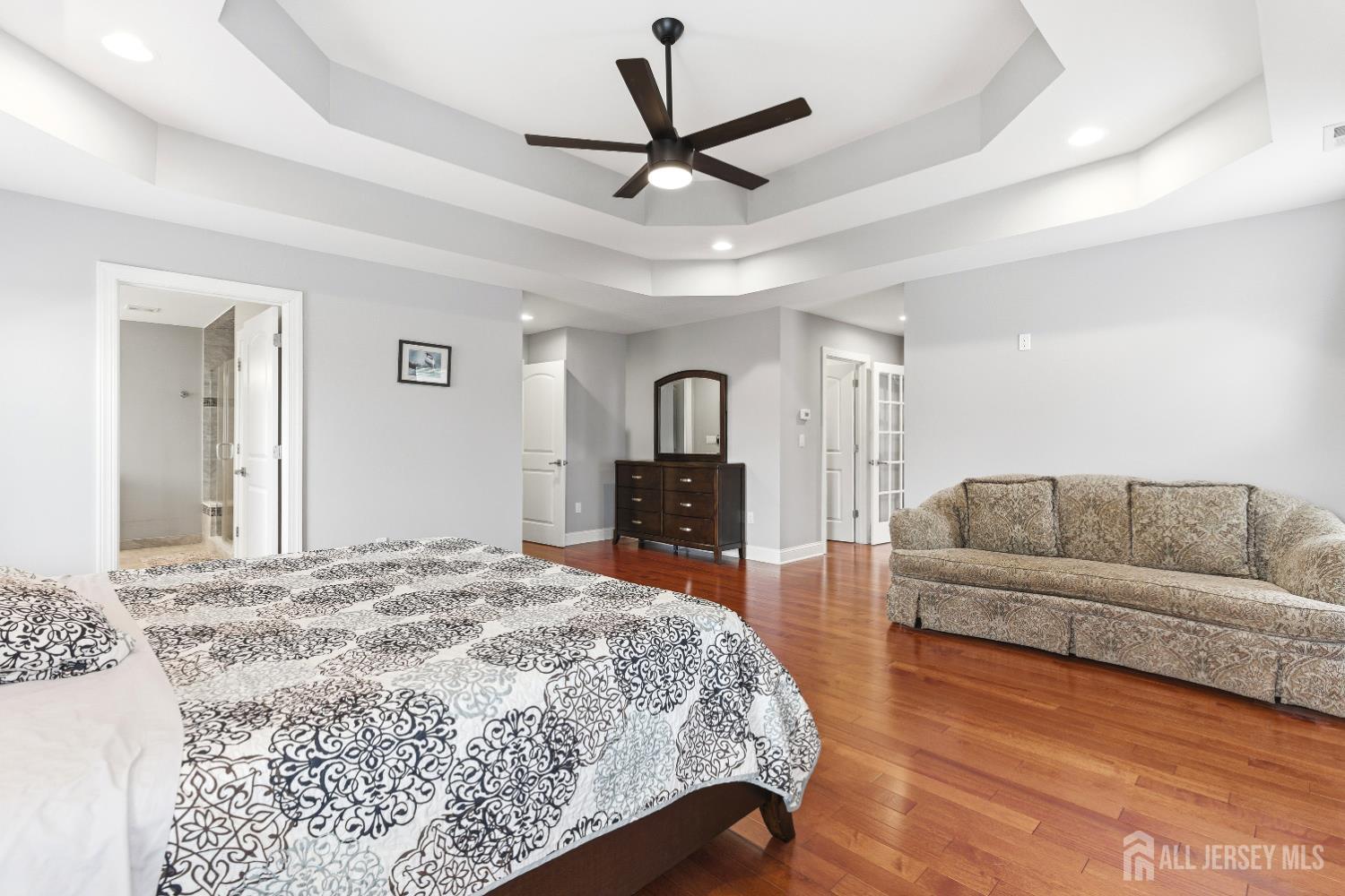 14 Hillsdale, Edison, NJ, 08820