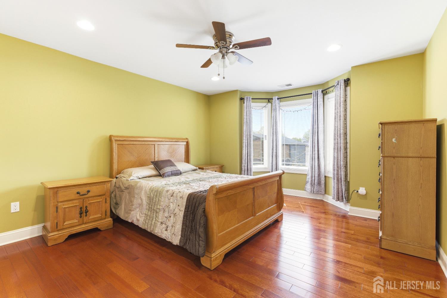 14 Hillsdale, Edison, NJ, 08820