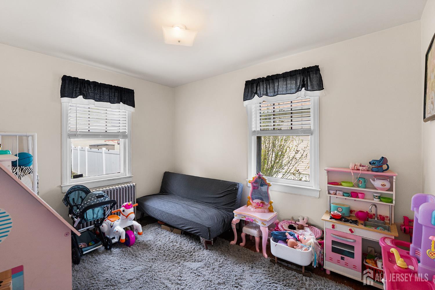 585 bamford, Middlesex, NJ, 07095