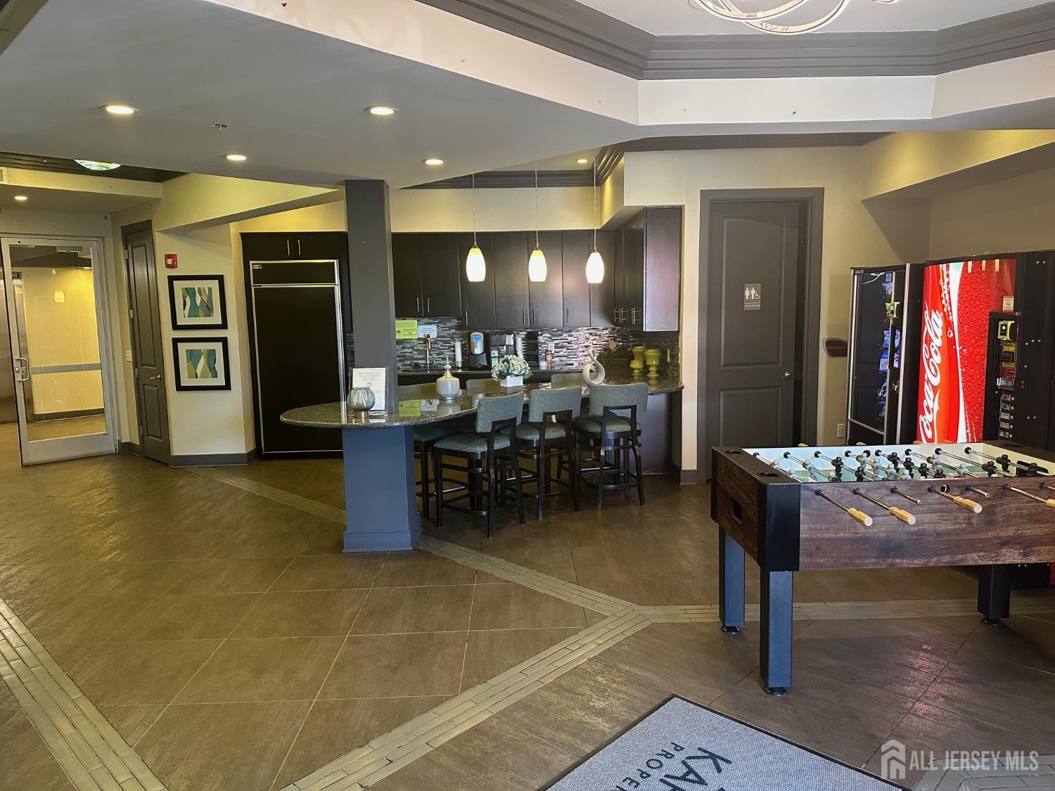 88 Roosevelt UNIT 212, Carteret, NJ, 07008