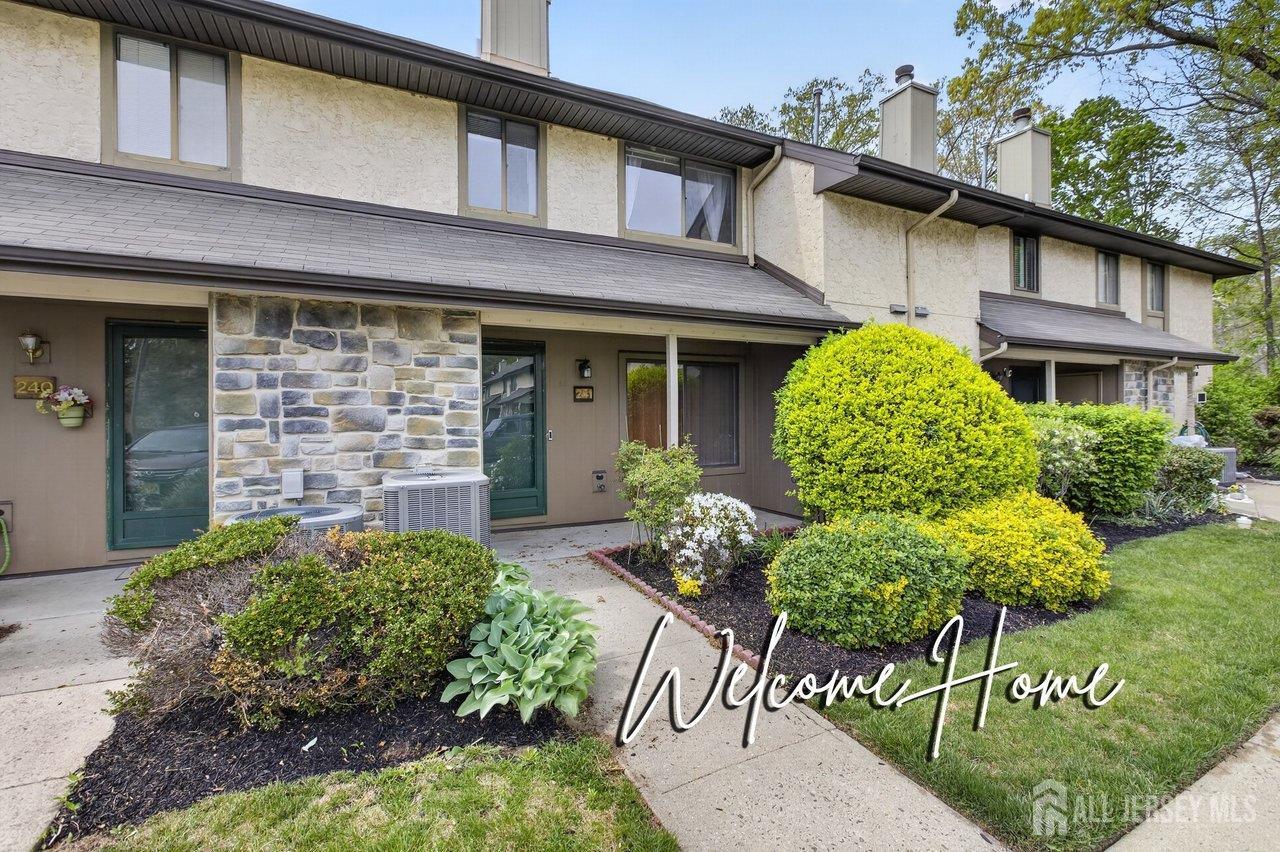 Photo of 241 Hampshire Drive