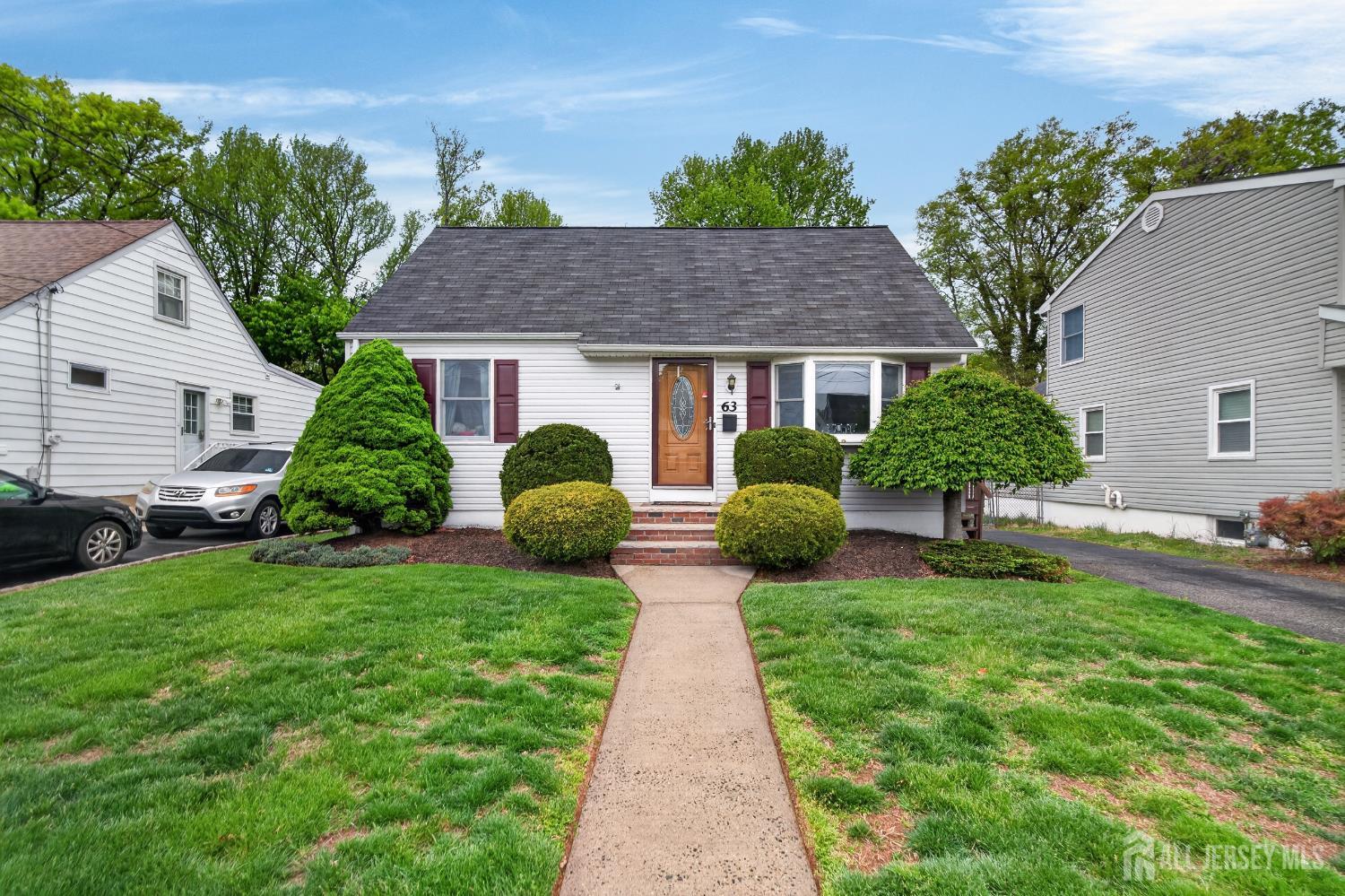 245 Florence, Colonia, NJ, 07067
