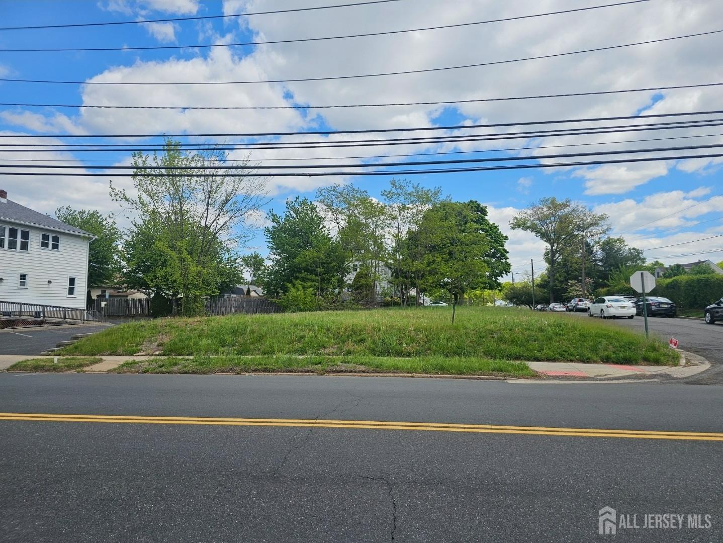 Homes for sale in Piscataway, NJ | 115 Stelton Rd, Piscataway, NJ 08854 | MLS# 2609735R