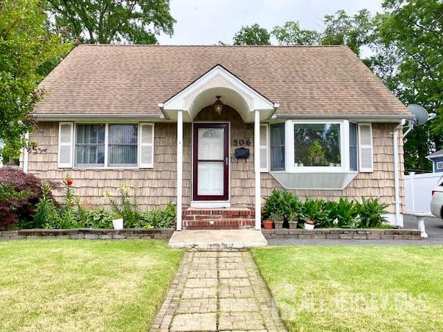 506 Jansen, Avenel, NJ, 07001