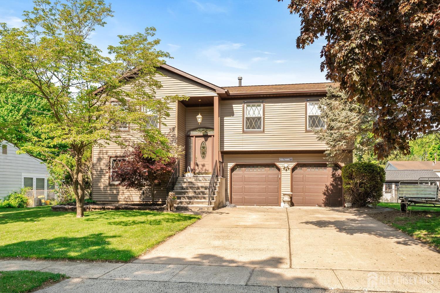 Photo of 8 Heritage Way