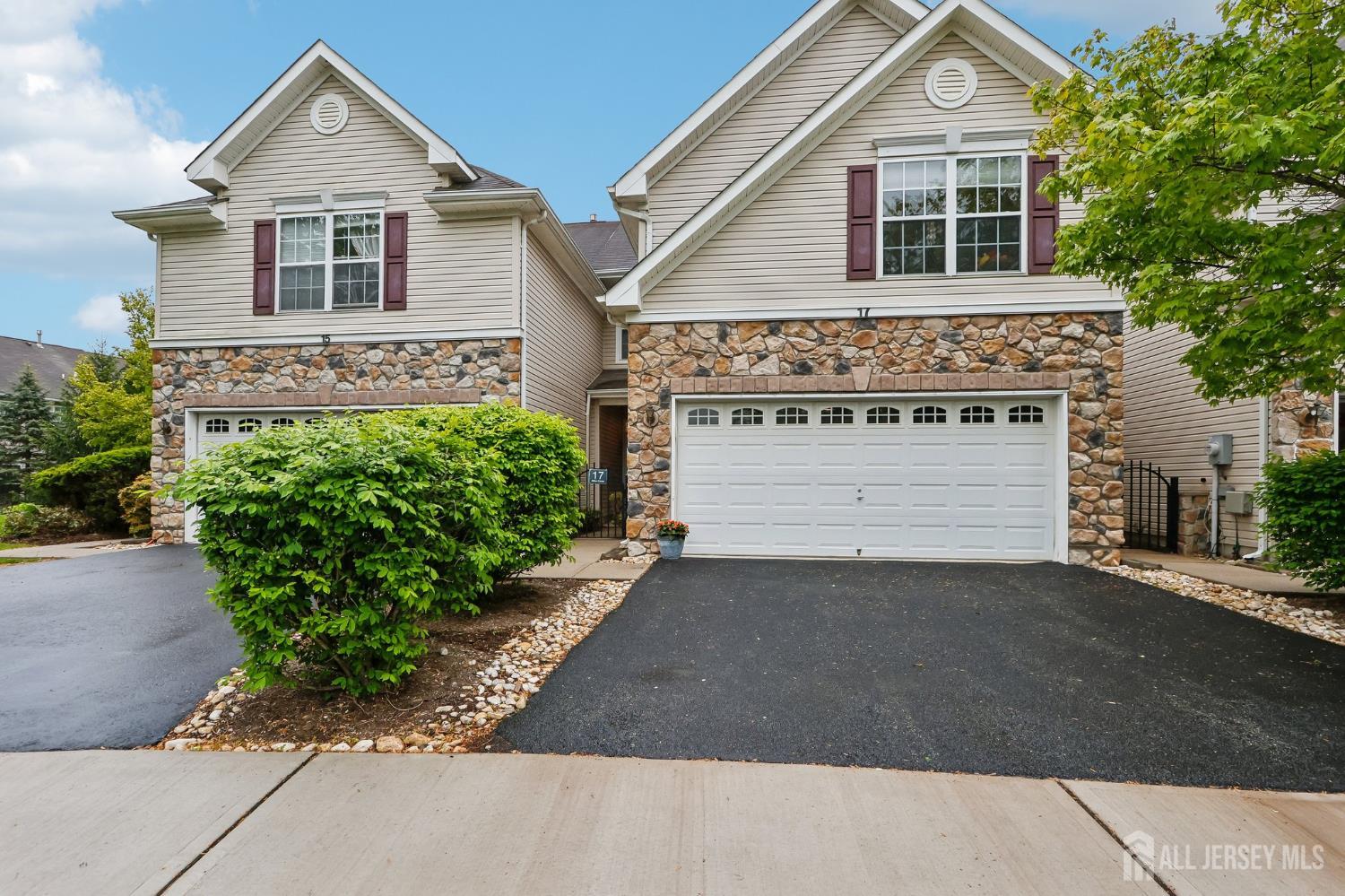 Photo of 17 Miller Circle
