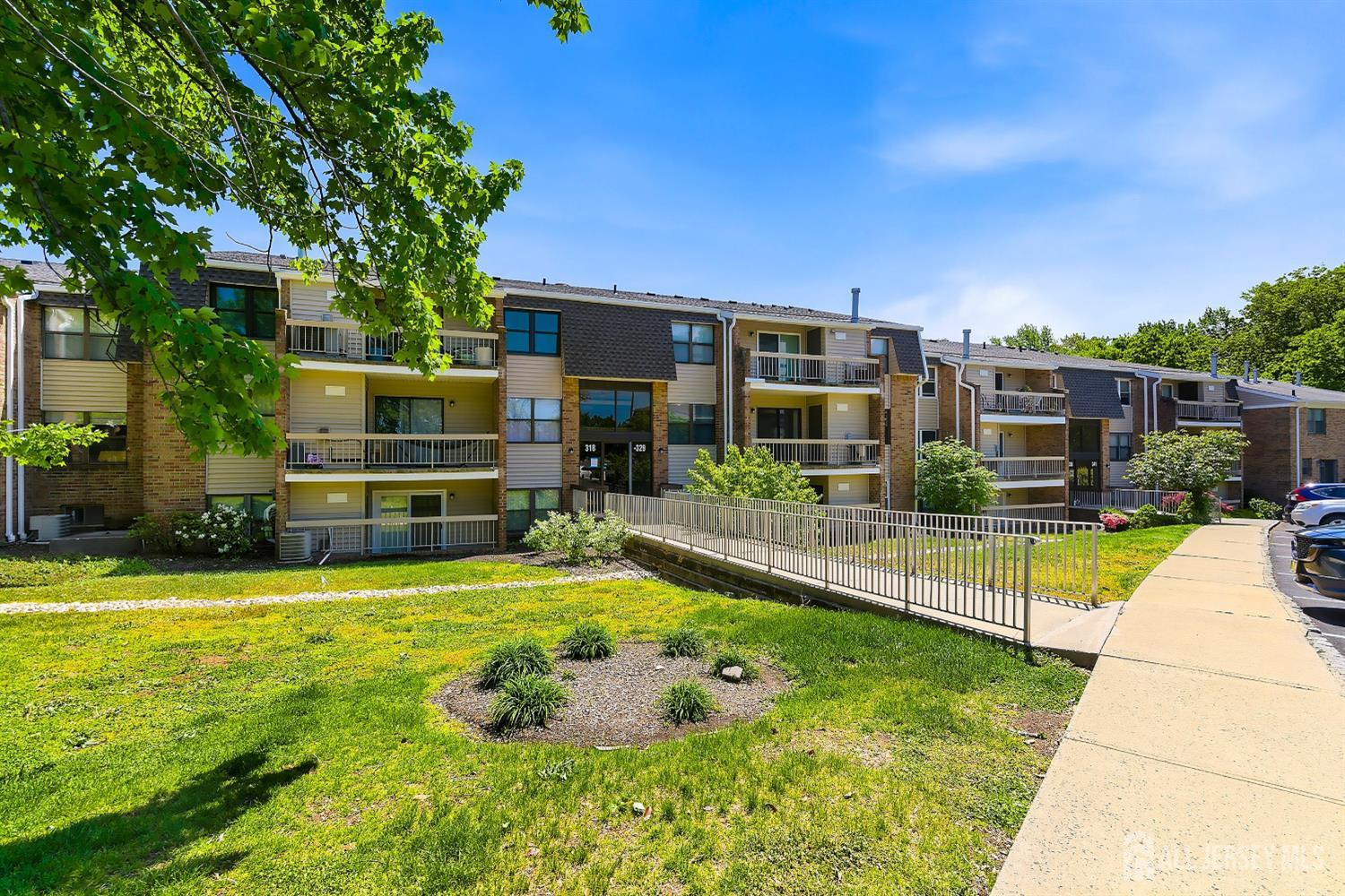 Photo of 324 Sharon Garden Court