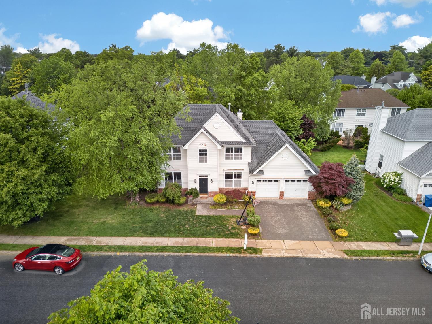 8 Woodmere, North Brunswick, NJ, 08902