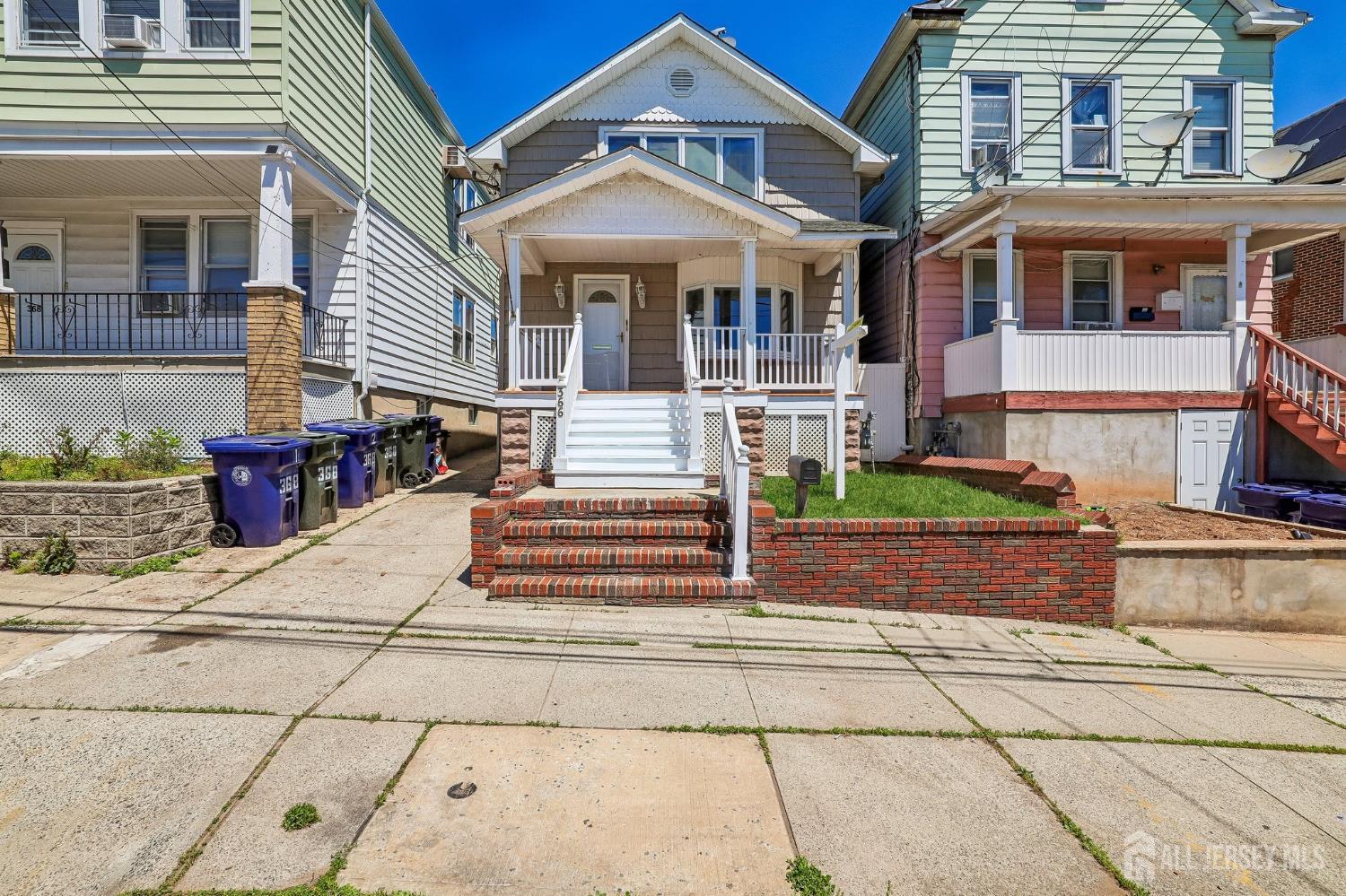 Photo of 366 Jeffries Street