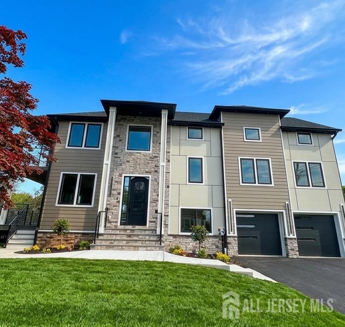 Photo of 141 Lund Avenue