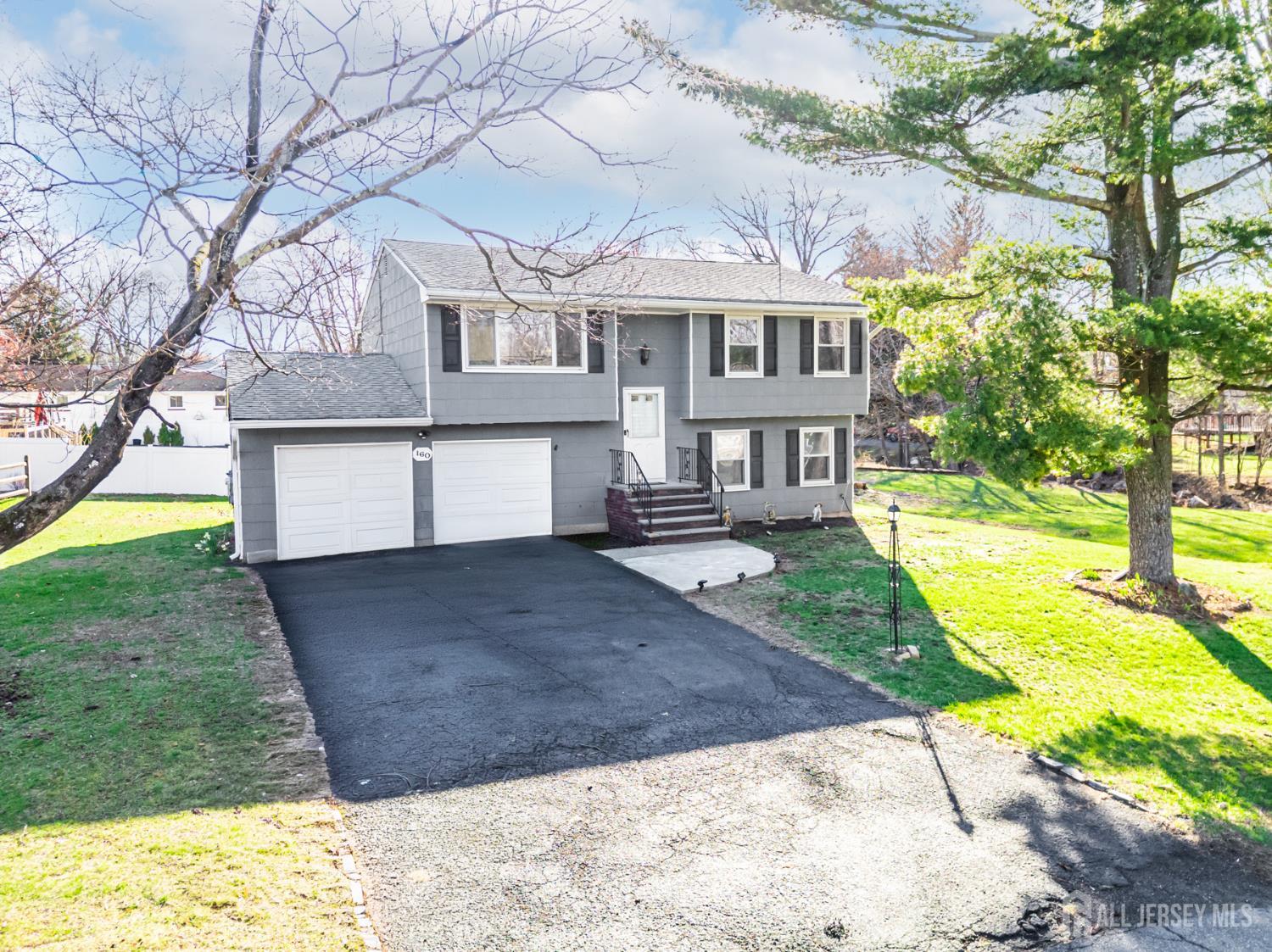 Photo of 160 Stratton Street