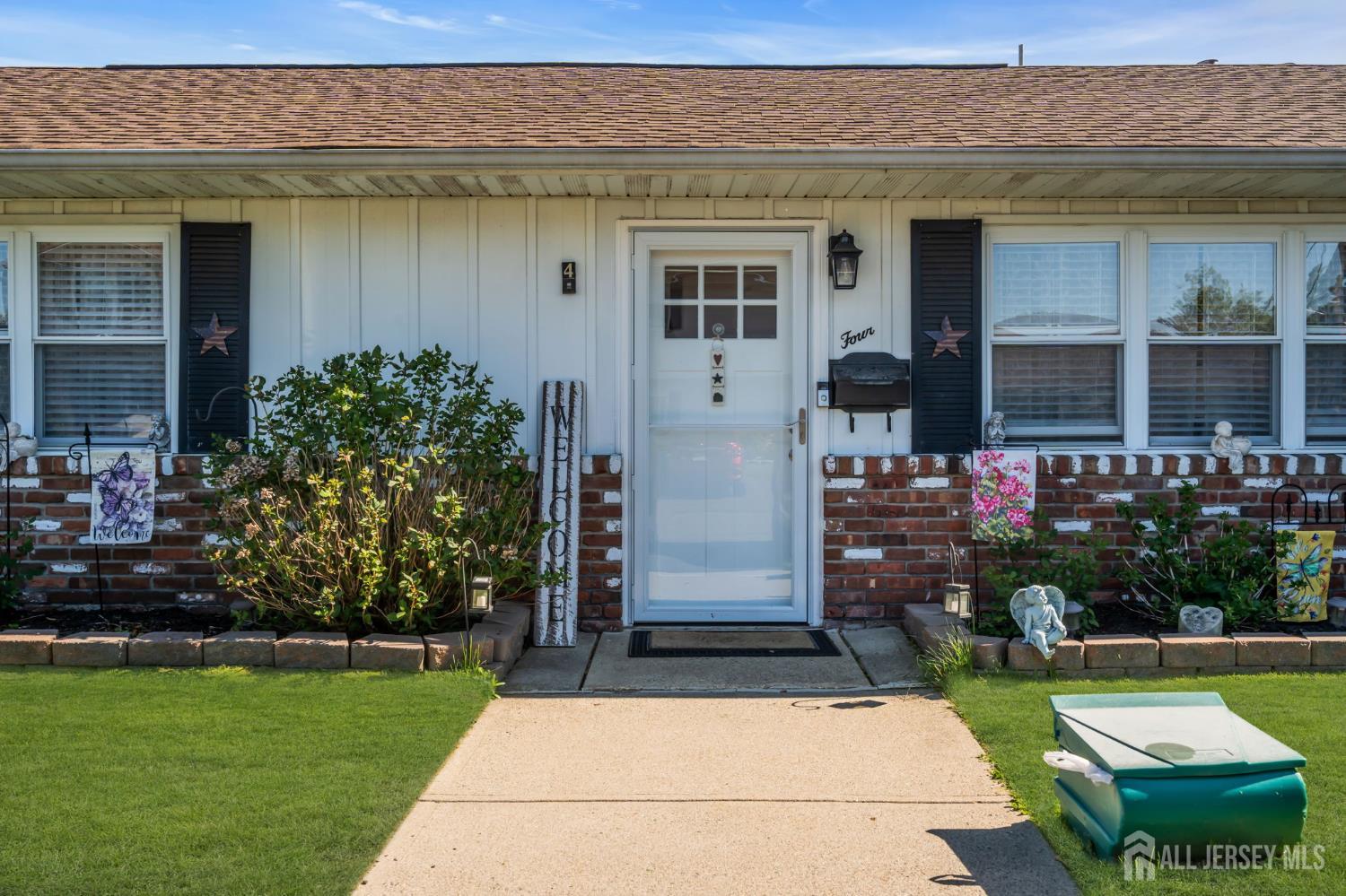 Photo of 4 Michigan Drive