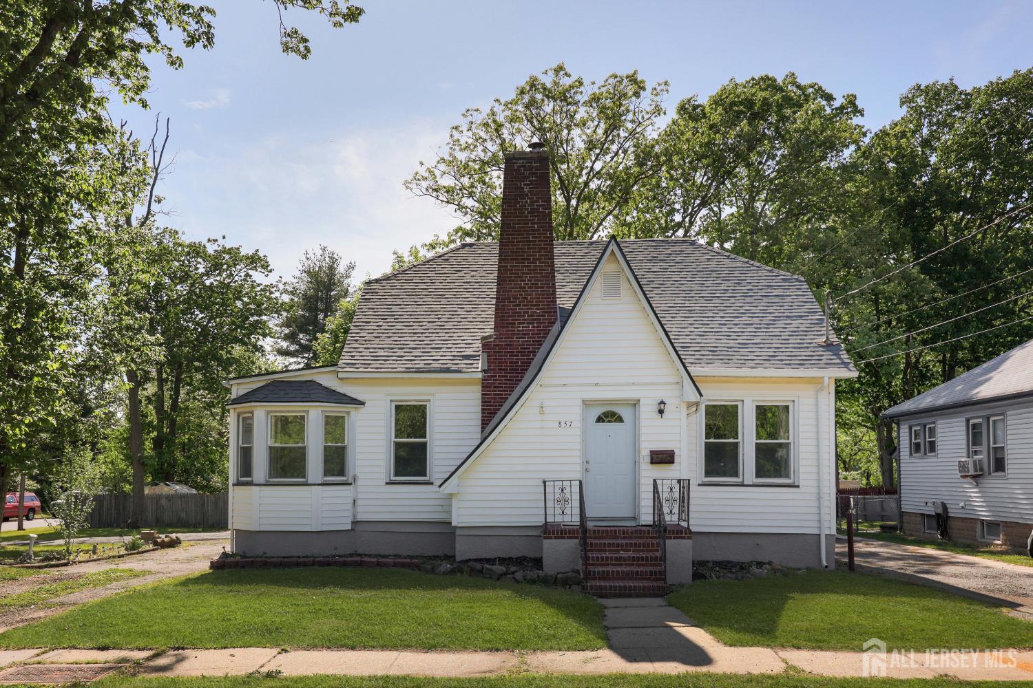Photo of 857 Englishtown Road
