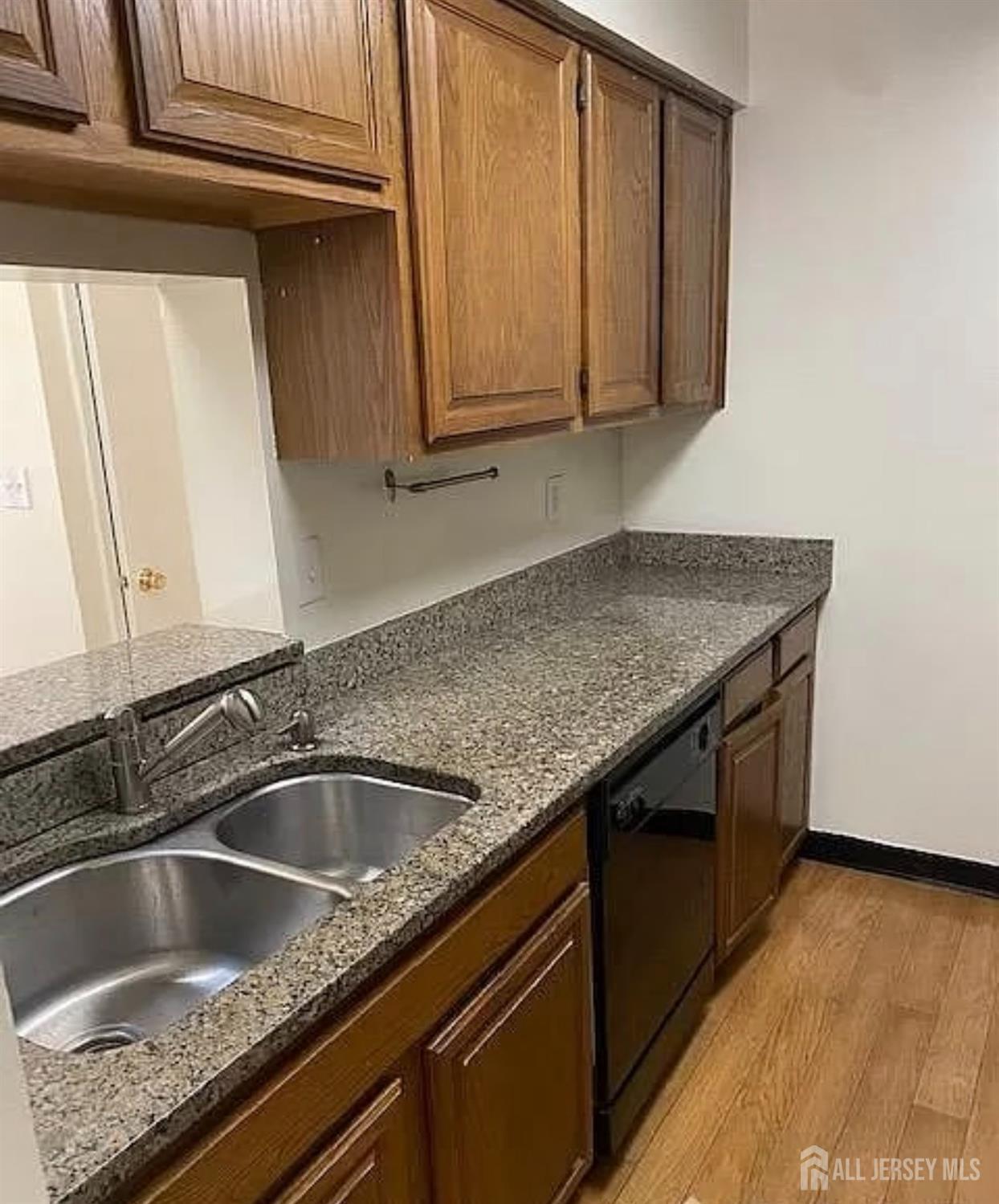 Photo of 1007 Ravens Crest Drive