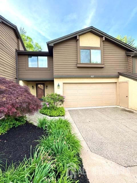 Photo of 165 Sayre Drive